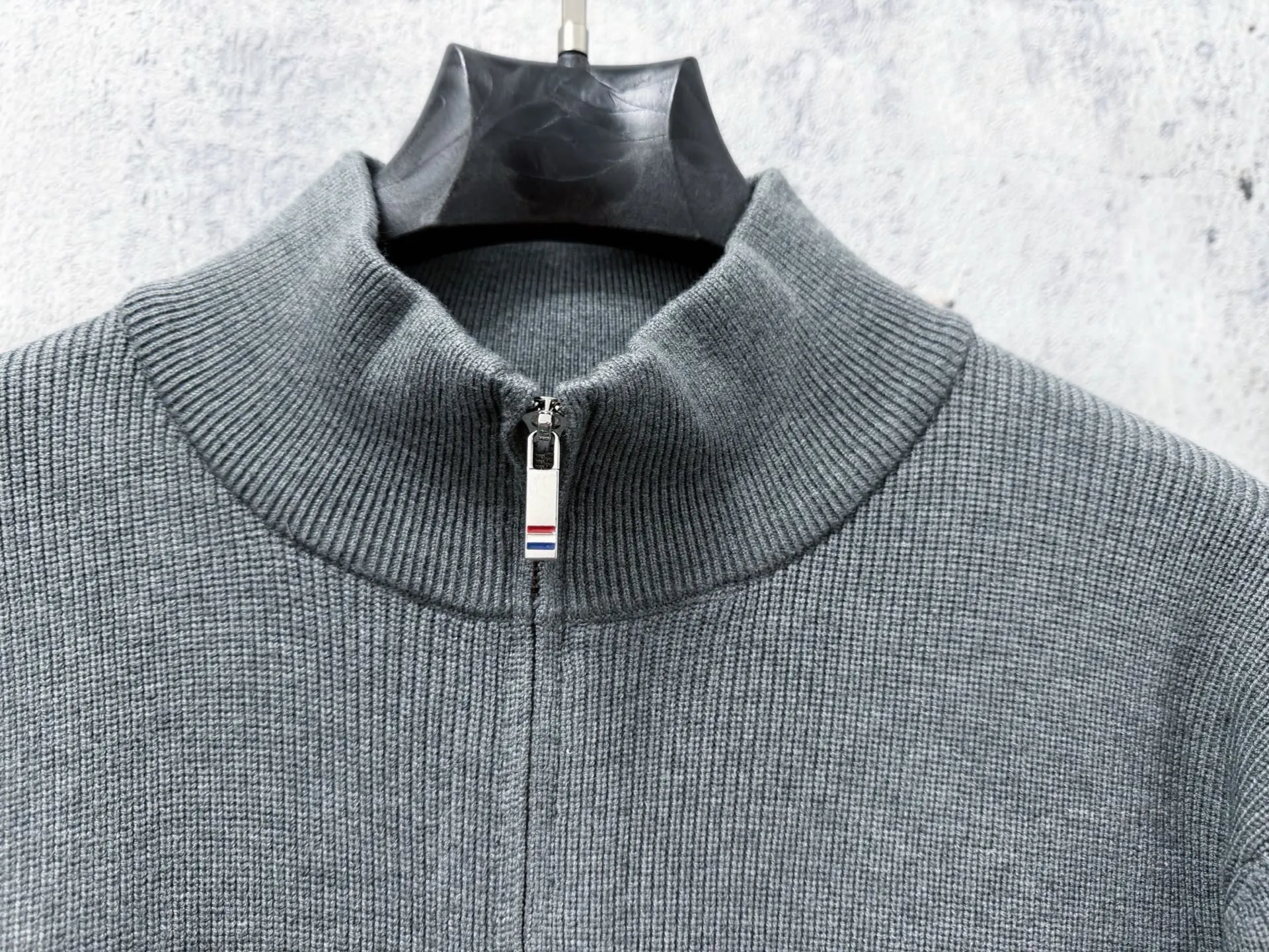 【Thom Browne】Classic Same Style TB ！ Versatile ， ：Navy Blue Gray Size：S-XL